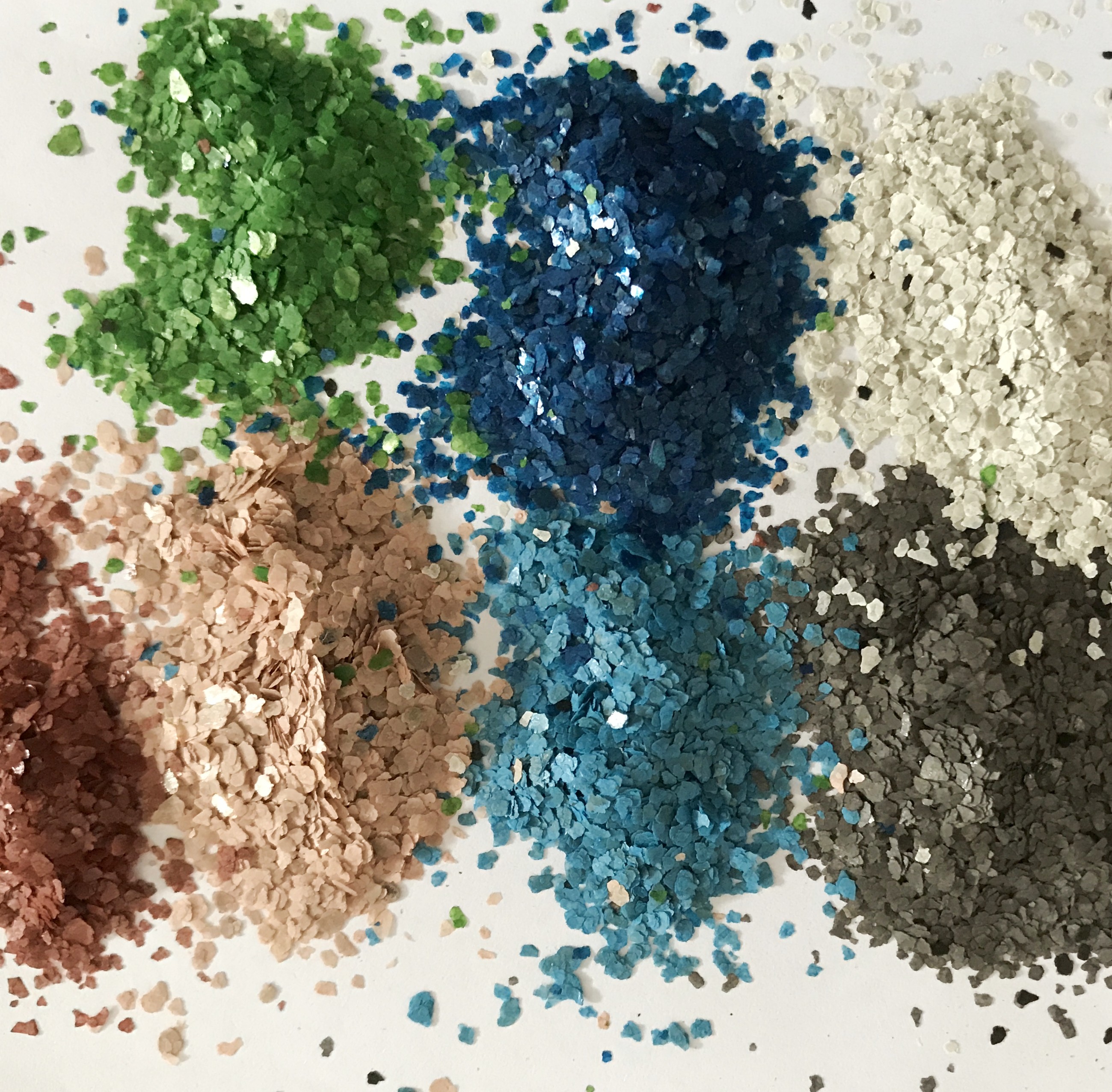 Colored Mica Flakes